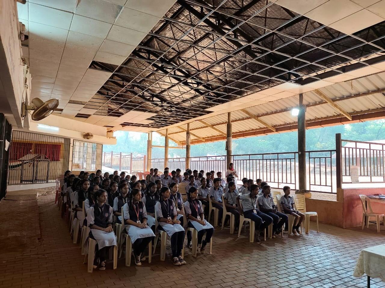 Government High School, Dhaushire-Usgao